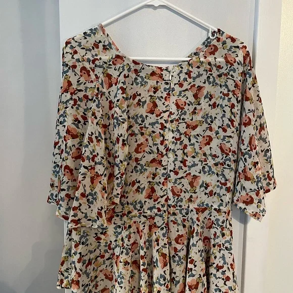 Hayden med/large Floral Print Peplum Top - Picture 9 of 12